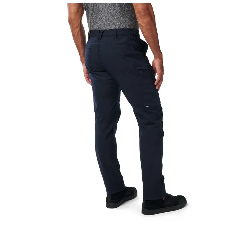 74520 - Ridge Pant